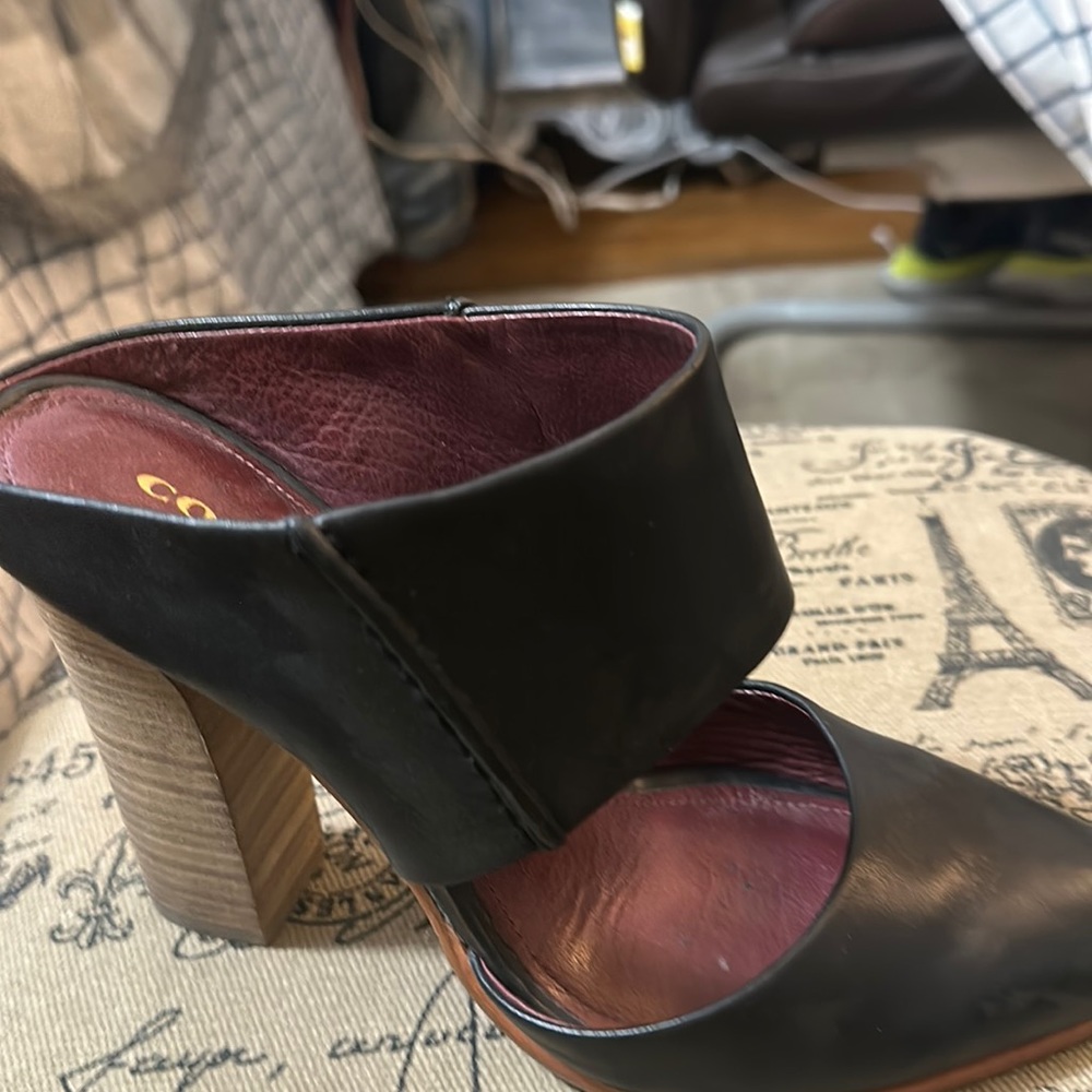 Coach Black leather shoes